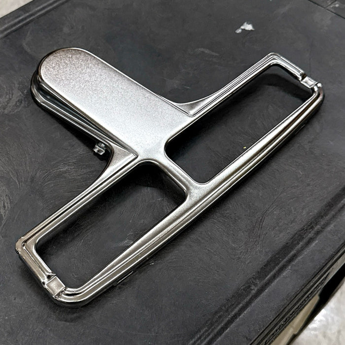 12" BOTTOM PLATE FOR SANITAIRE VACUUM
