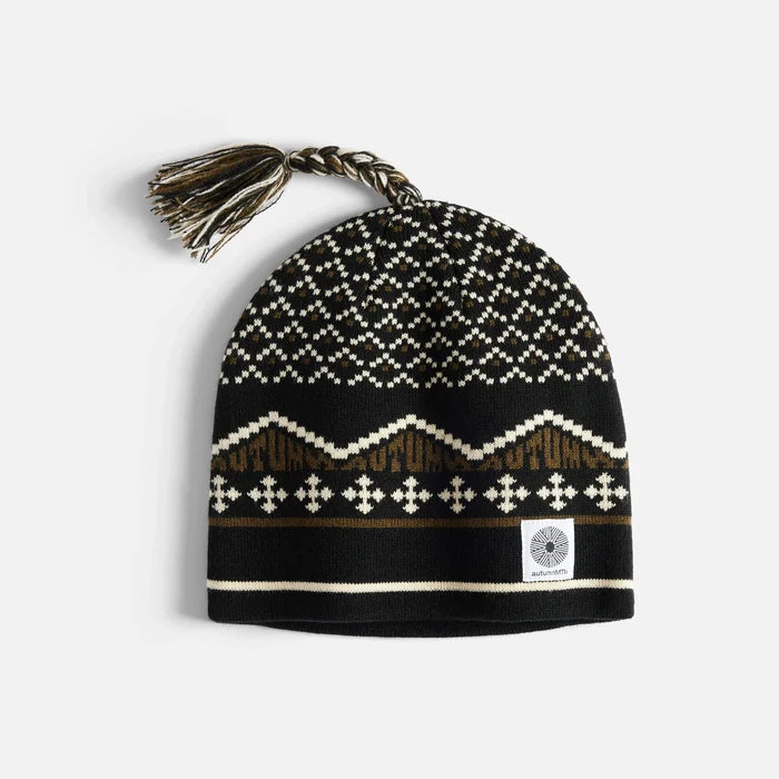 AUTUMN - TASSLE BEANIE BLACK