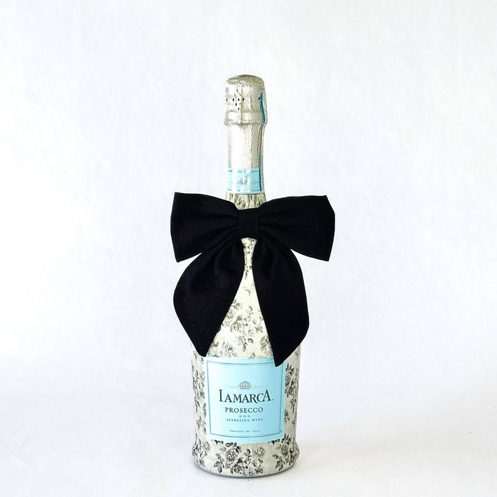 Black Linen Bottle Bow