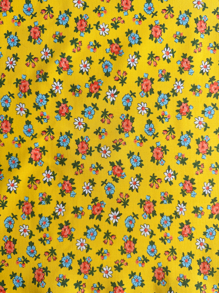 Daisies and Roses on Yellow - Yellow - MomNSon