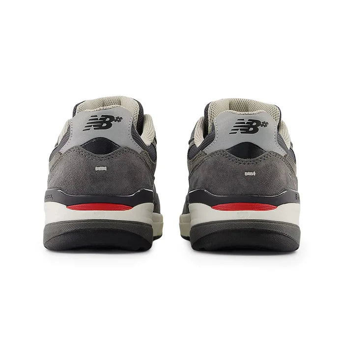 NEW BALANCE - NUMERIC 933 ANDREW REYNOLDS DARK GREY/WHITE