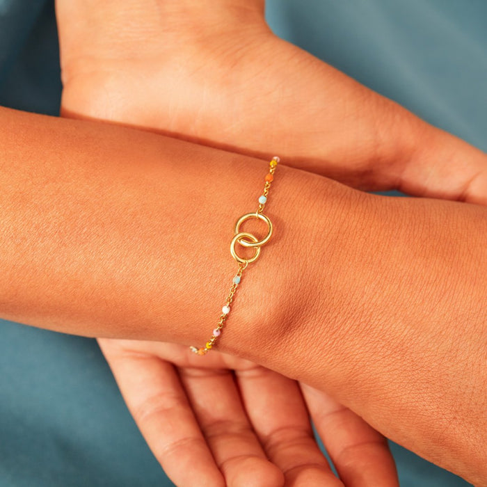 A Sister Is God's Way Of Making Sure We Never Walk Alone Interlocking Circle Ring Bracelet