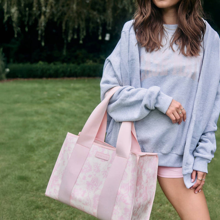 Afternoon Rosé Jelly Tote Bag | Case-Mate