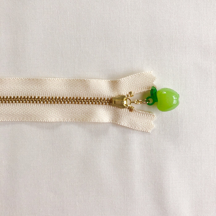 Apple Fruit Zipper - Antique Green