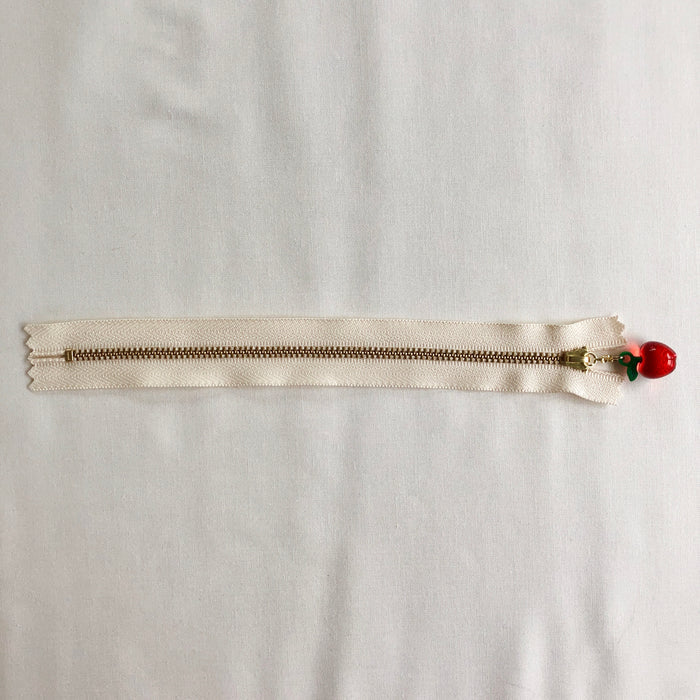 Apple Fruit Zipper - Clear Red