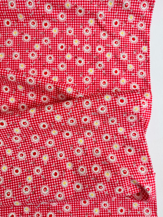 Apple Lace - Red (A) - Atsuko Matsuyama - 30's Collection - Yuwa