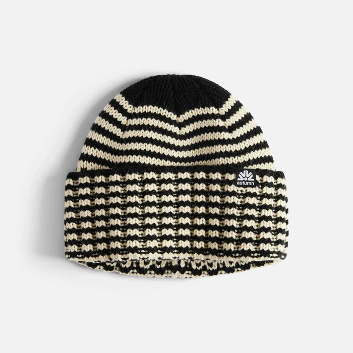 AUTUMN - HEARTH BEANIE BLACK