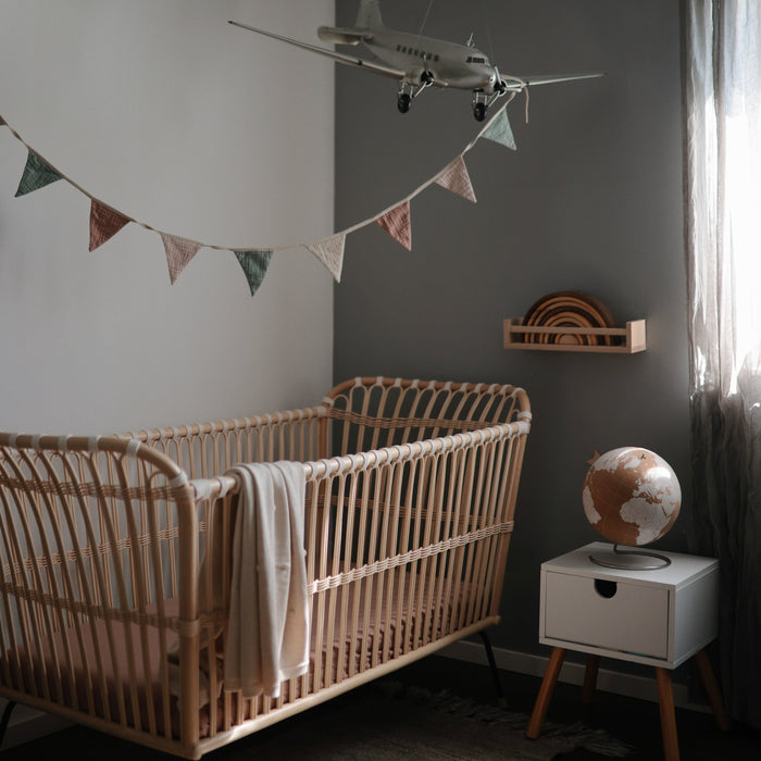 Baby Garland - Babies in Bloom