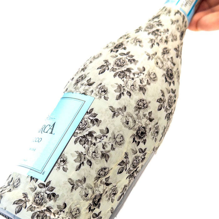 Black and White Floral - Prosecco