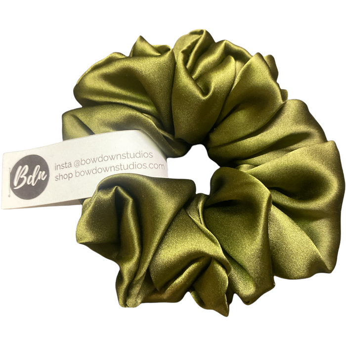 Bowdown Studios - 100% Silk Scrunchies