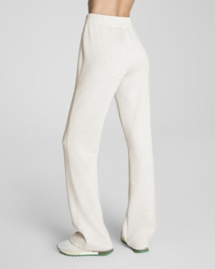 Brushed Airessentials Flare Pant - Heather Cream
