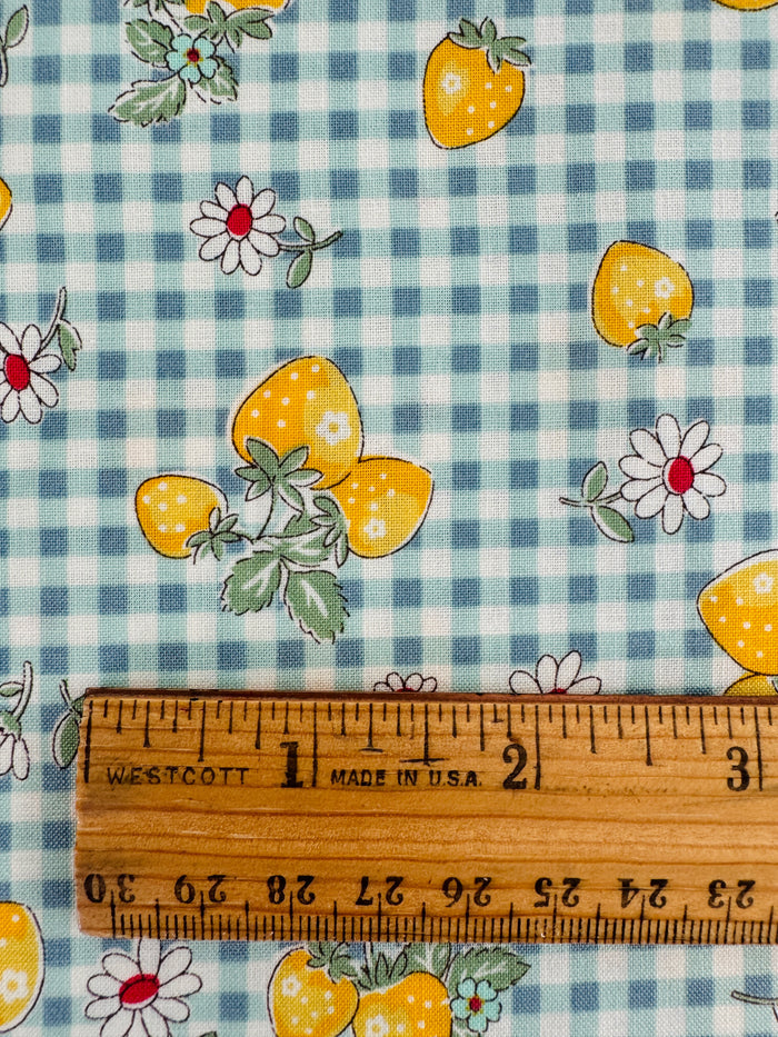 Check & Strawberry - Blue (B) - 30's Collection - Atsuko Matsuyama - Yuwa
