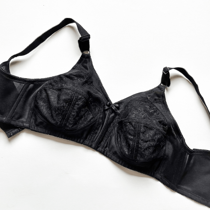 Comfort 20 Lace Bra – Full Support with Feminine Charm