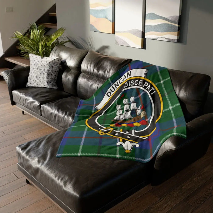Duncan Disce Pati crest design throw blanket — tartan background, 50x60 polyester