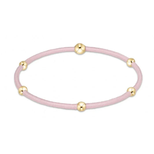 EN- "e" essentials Spring Collection