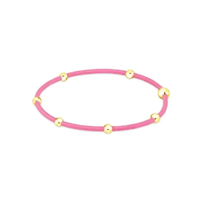 EN- "e" essentials Spring Collection
