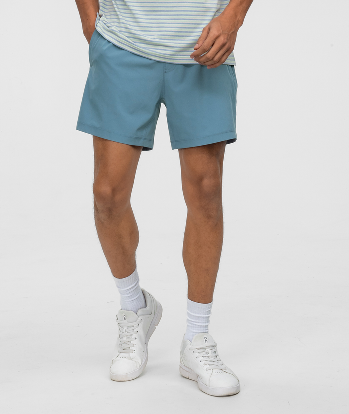 Everyday Hybrid Shorts 5.5” - Perdido