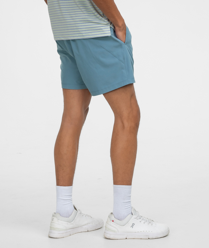 Everyday Hybrid Shorts 5.5” - Perdido