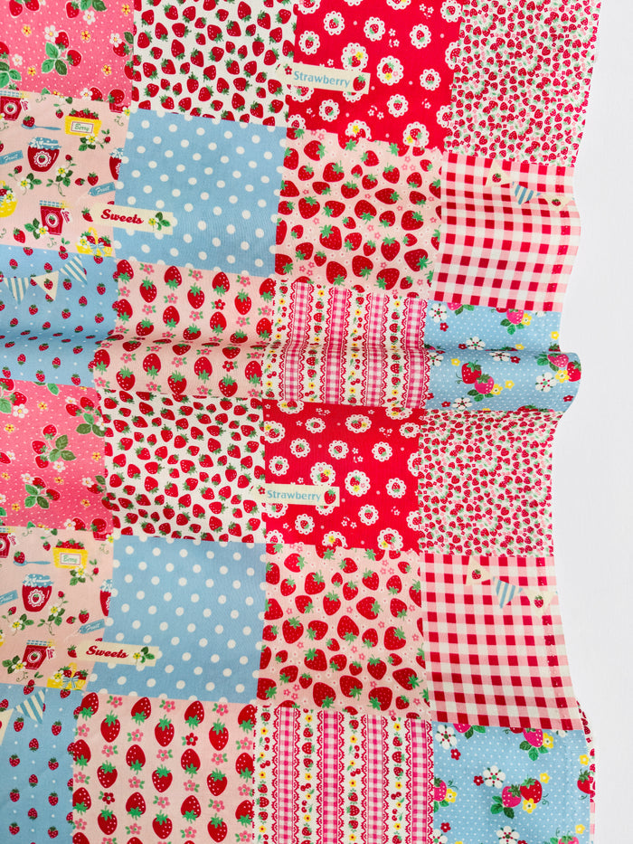Exclusive Strawberry Patch - Red X Blue - Atsuko Matsuyama - 30's Collection - Yuwa