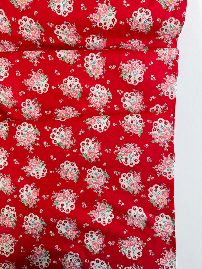 Flower Doily - Red - Atsuko Matsuyama - 30's Collection - Yuwa