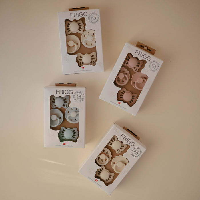 FRIGG Baby's First Pacifier Floral Heart (Blush) 4-Pack - Babies in Bloom