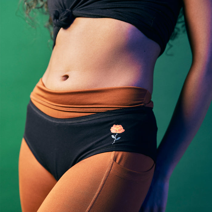 black hipster panty