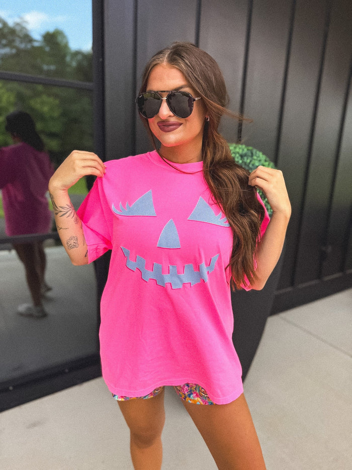 INSTOCK: Checkered Pumpkin Face Graphic Tee on Neon Pink // SHIPS QUICK