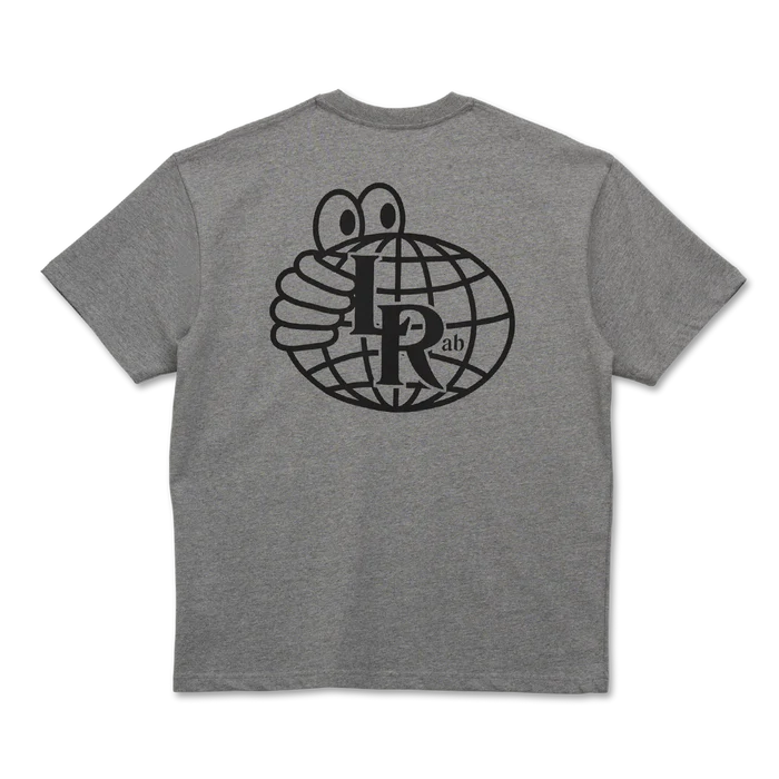 LAST RESORT AB - ATLAS MONOGRAM TEE - GREY MELANGE/BLACK