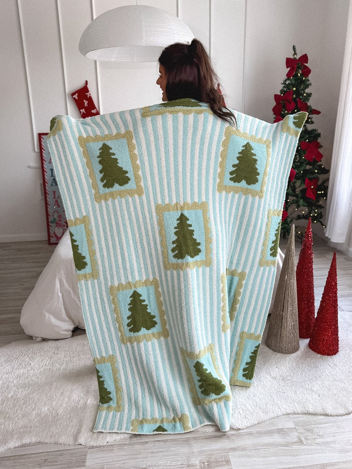 LIMITED STOCK // PREORDER: O Christmas Tree Blanket // eta early December
