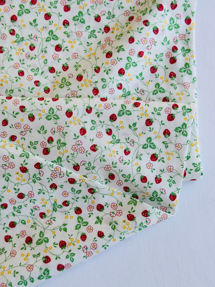 Little Berry - White - 30's Collection - Atsuko Matsuyama - Yuwa