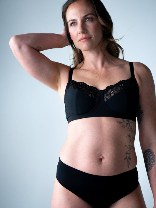 Hotmilk Evolve Luxe Black wirefree bra — back smoothing finish, adjustable straps