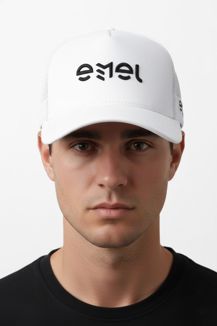 ONAMA CAP WHITE