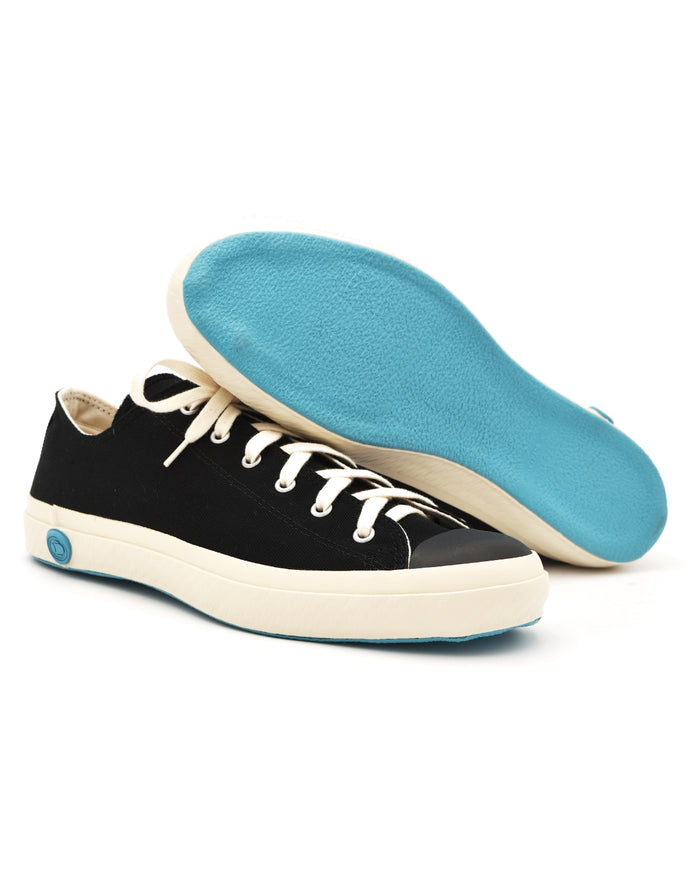 Shoes Like Pottery Canvas Low Top Sneaker in Black (Men's)