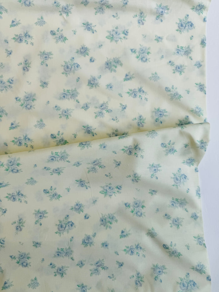 Small Rose - Blue - Fleur de Champs - Yuwa