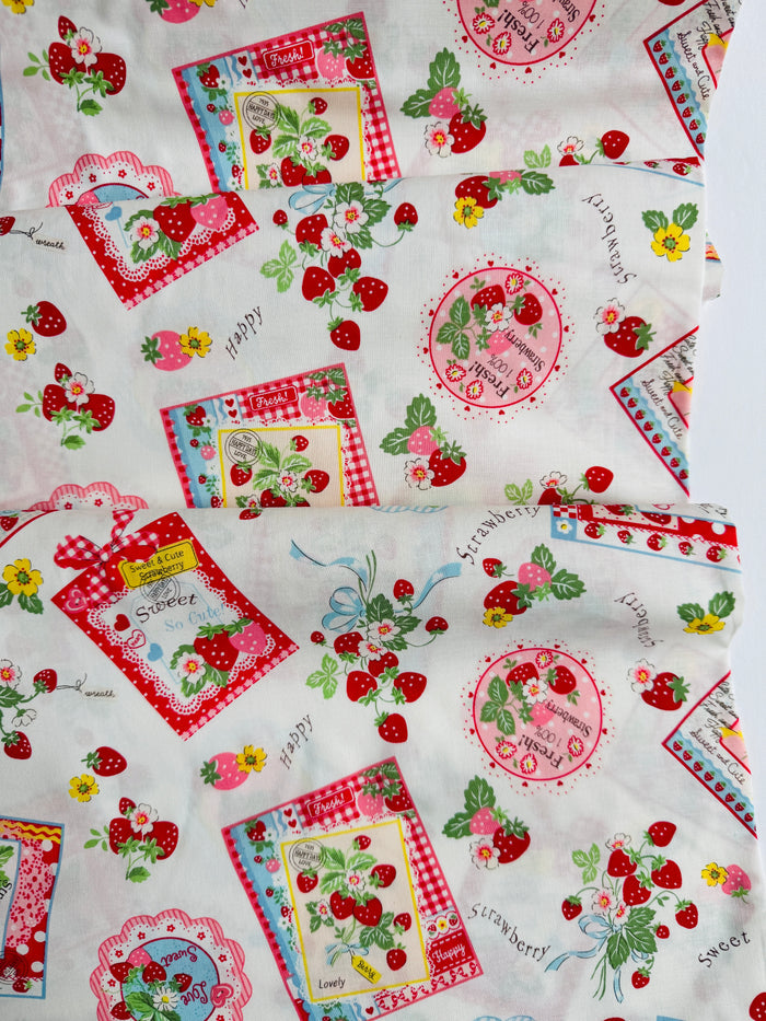 Strawberry Card - White - Atsuko Matsuyama - 30's Collection - Yuwa