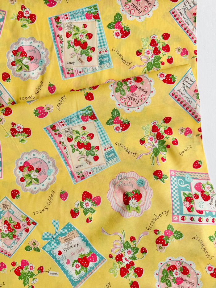 Strawberry Card - Yellow - Atsuko Matsuyama - 30's Collection - Yuwa