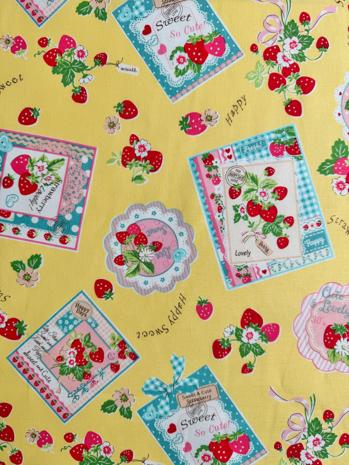 Strawberry Card - Yellow - Atsuko Matsuyama - 30's Collection - Yuwa
