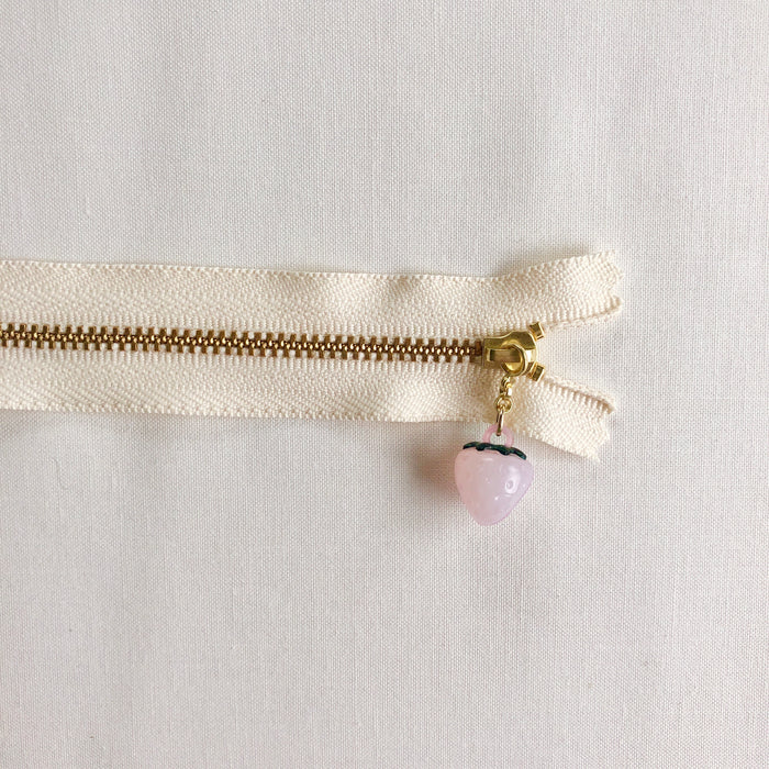 Strawberry Fruit Zipper - Antique Pink