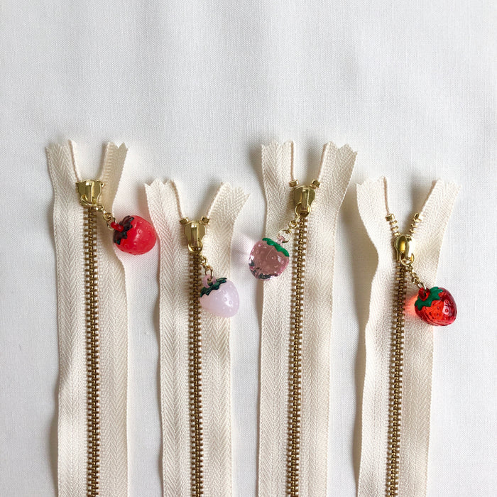 Strawberry Fruit Zipper - Antique Red