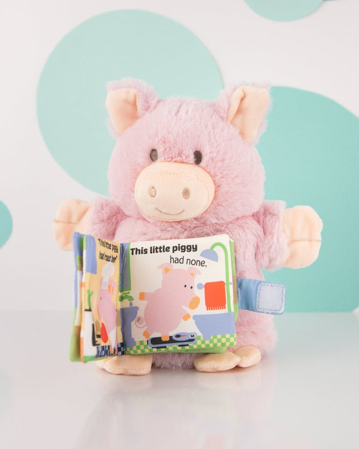 This Little Piggy Puppet Book