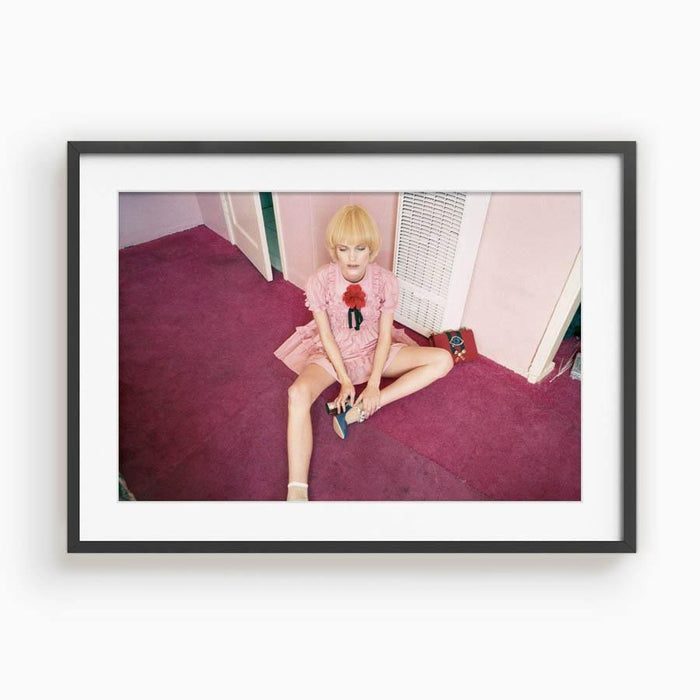 30 x 45 inches | Edition of 10 / Black / Matted