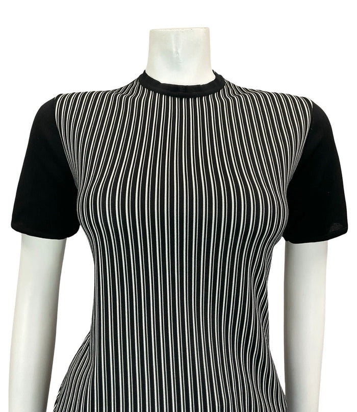 VTG 70S BLACK WHITE GEOMETRIC VERTICAL STRIPED SPORTY SHORT SLEEVE TOP S 8 10